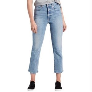 Levi’s Premium Crop Flare Jeans Size 25